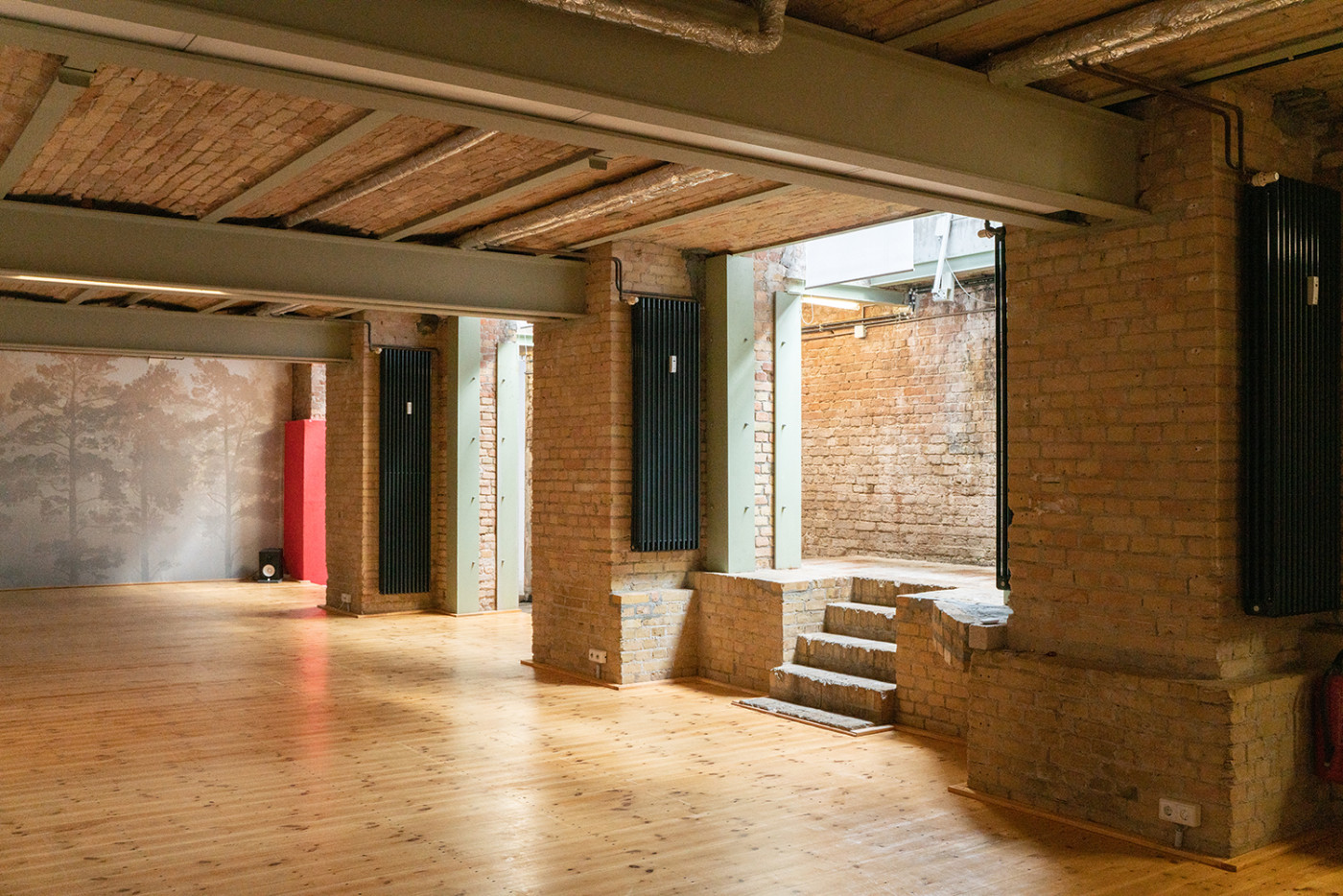 Kontakt & Anfahrt — DOCK 11