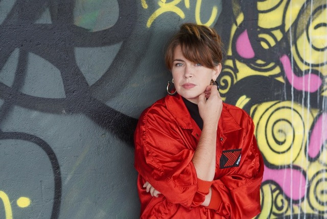 Contemporary for professionals