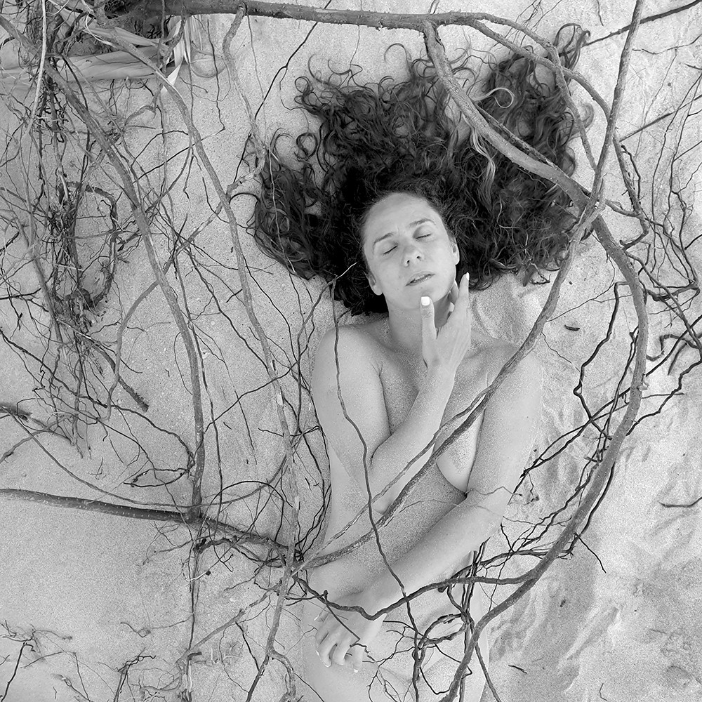 distant smile / apotypoma b12 / what should we do?