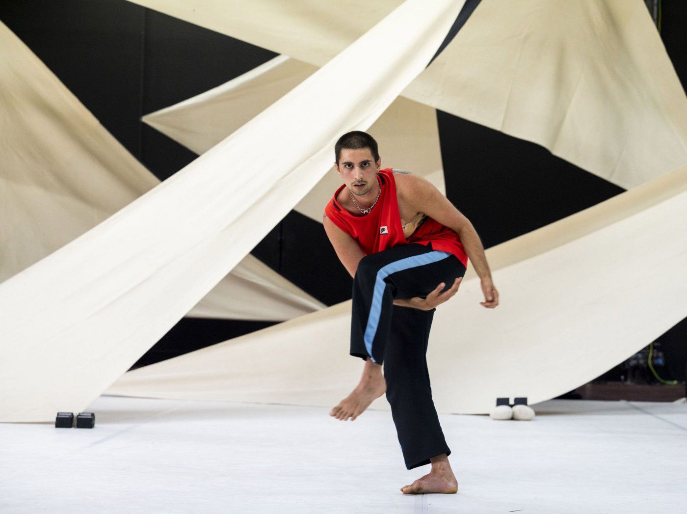 REWOR(L)DING GENDERS